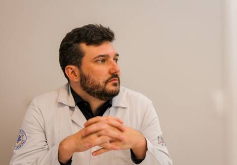Dr. Paulo Gasparetto: médico vascular em Londrina pelos planos Unimed e Hospitalar